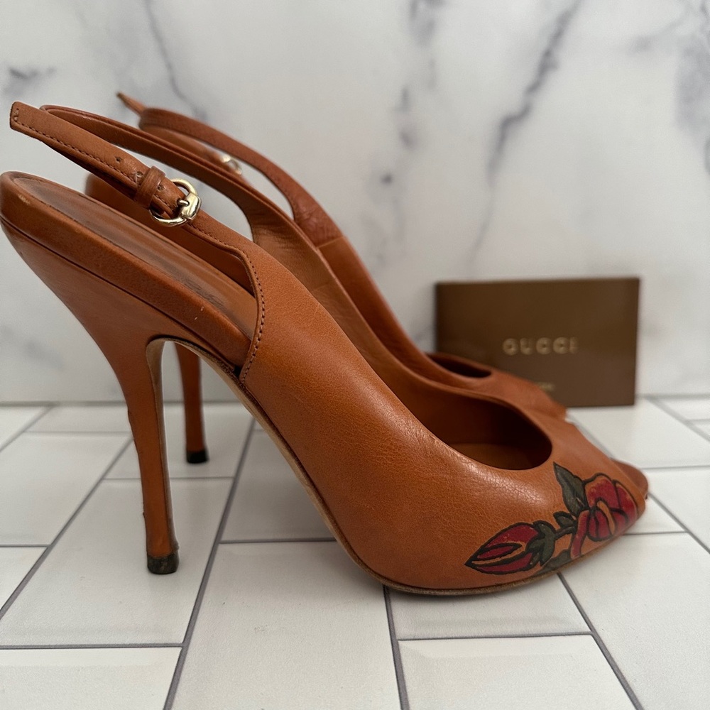 Gucci Shoes Authentic with Box